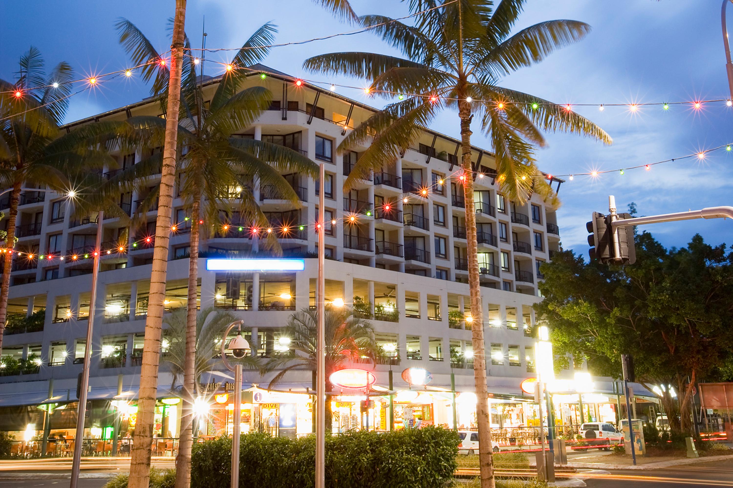 Hotel Mantra Esplanade Cairns Esterno foto