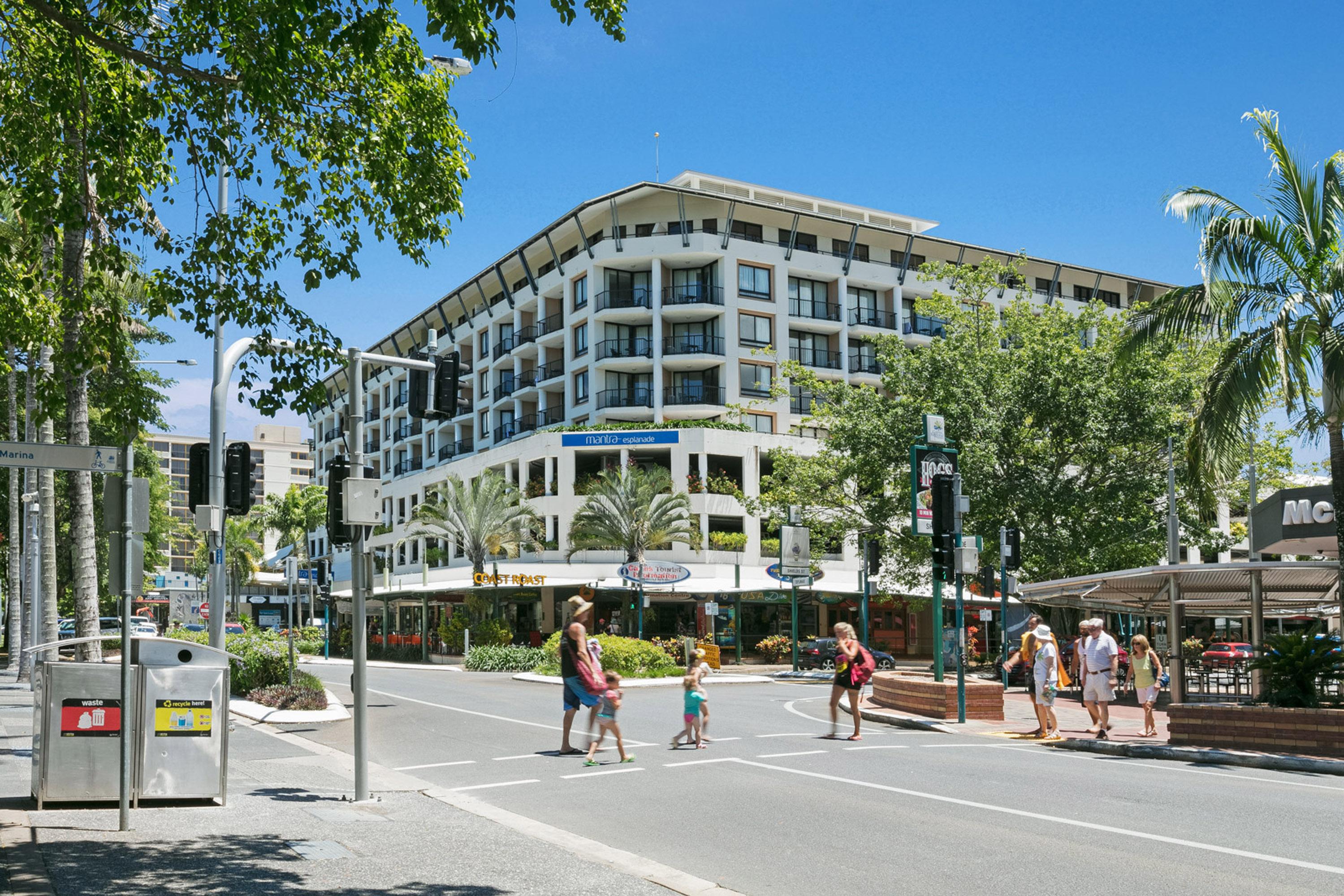 Hotel Mantra Esplanade Cairns Esterno foto